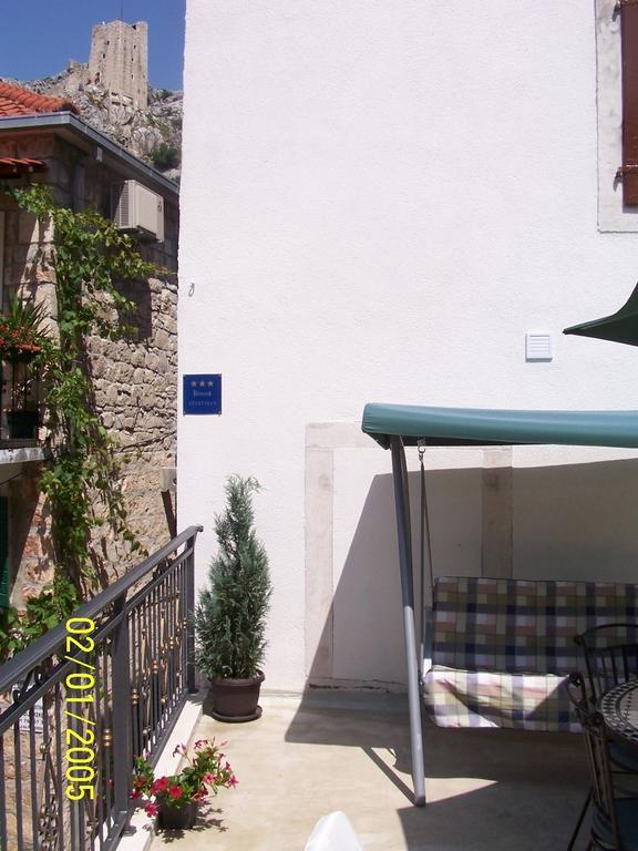 Apartment Romic Omiš Exterior foto