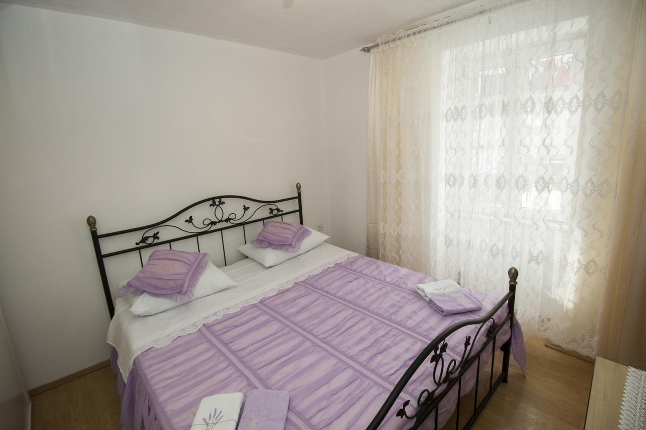 Apartment Romic Omiš Exterior foto